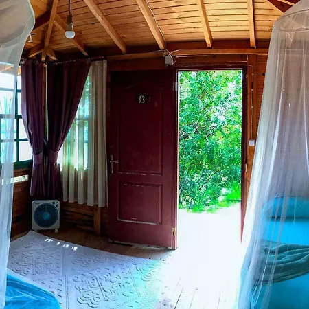 Gemile Camping Ξενοδοχείο *