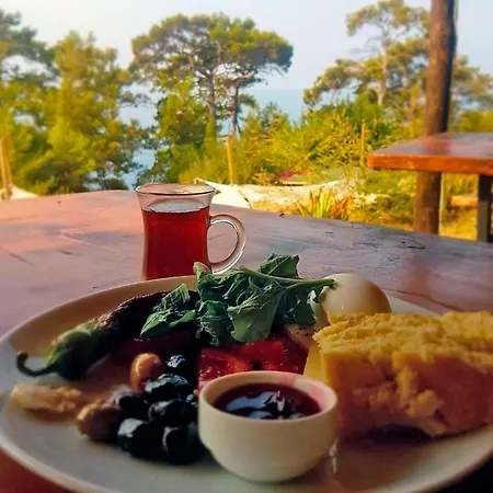 Gemile Camping Ξενοδοχείο *