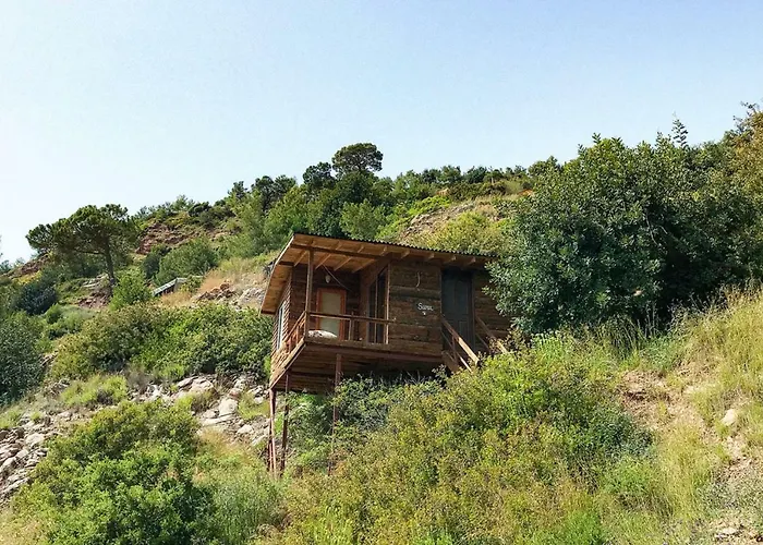 Hotell Gemile Camping *