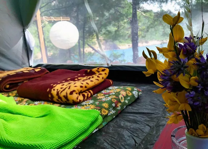 Gemile Camping מלון פאראליה