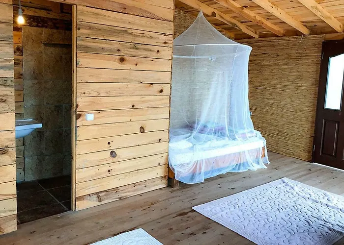 Gemile Camping Hotell *