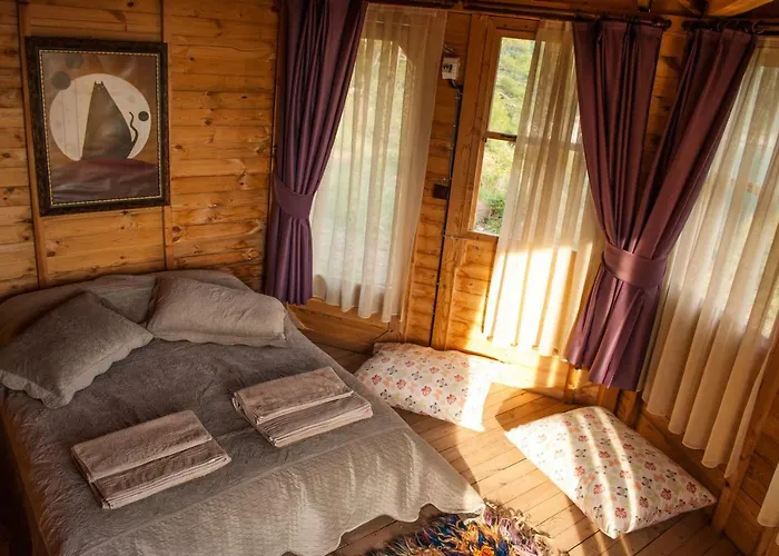 Hotell Gemile Camping